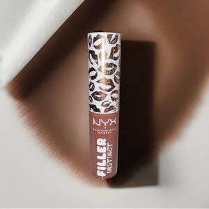 NYX PROFESSIONAL MAKEUP Filler Instinct Plumping Lip Color Lip Balm - SUGAR PIE